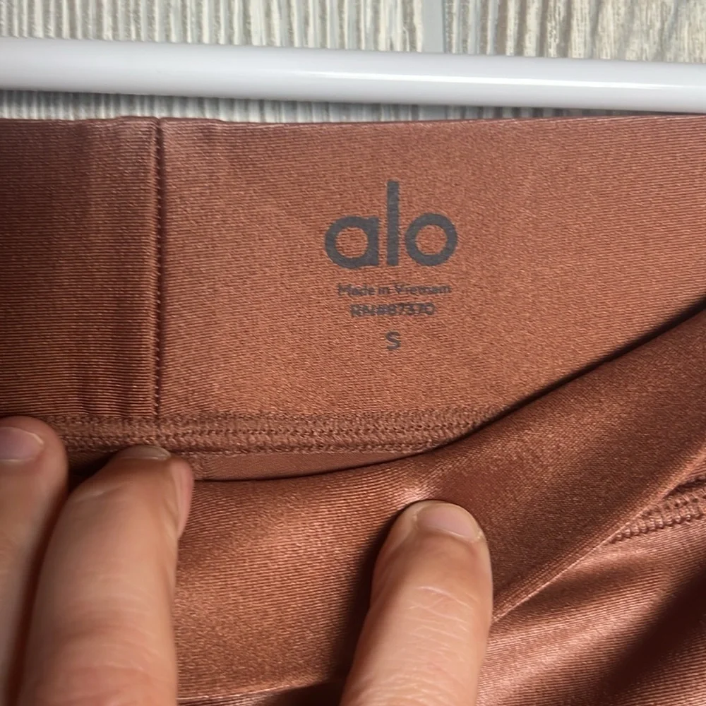 Alo Yoga High-Waist Cinched Ruched Leggings Chestnut Shine Size Small